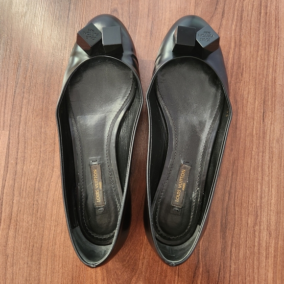 Louis Vuitton Black Ballet Flats - Picture 5 of 7